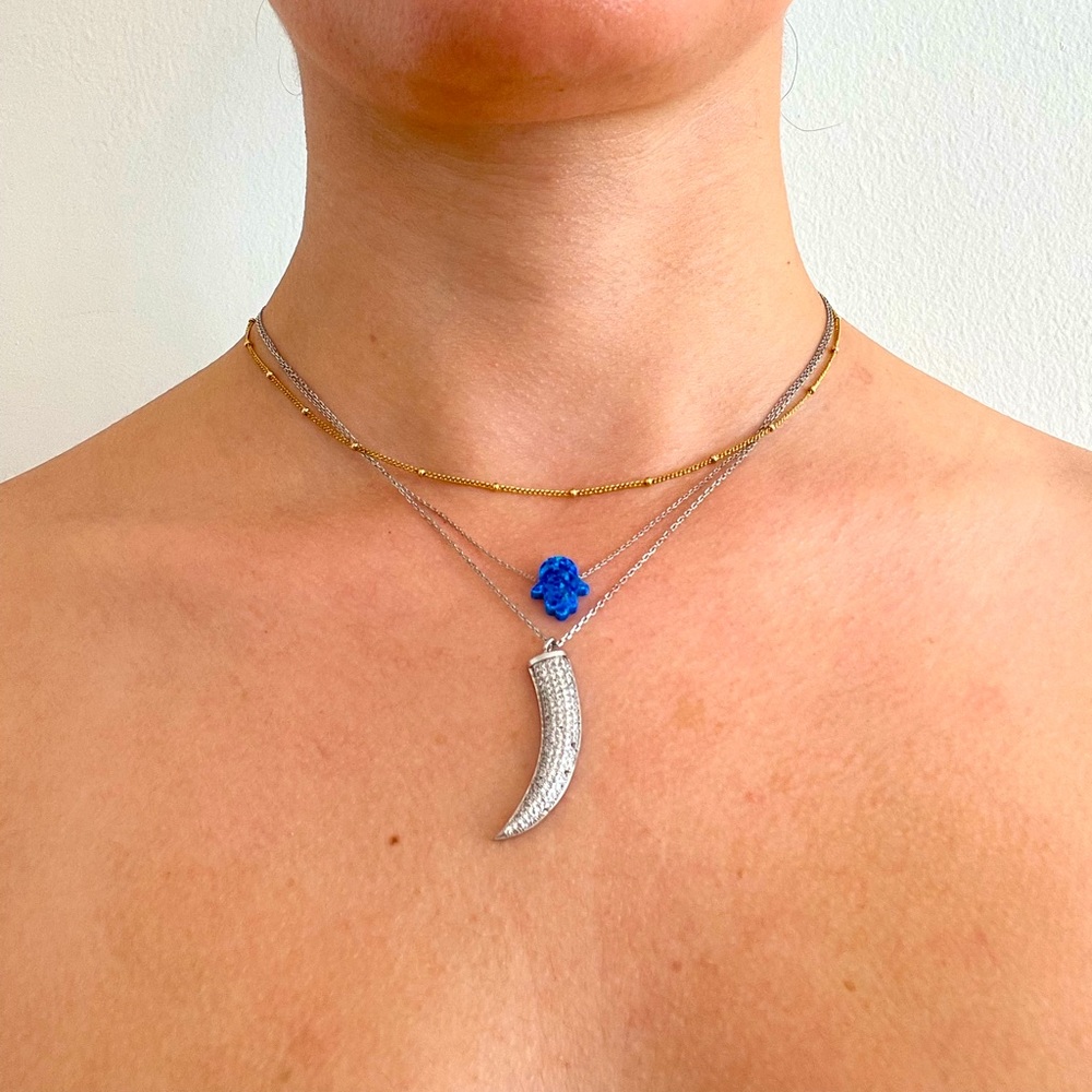 3 necklaces (as pictured) used in great condition